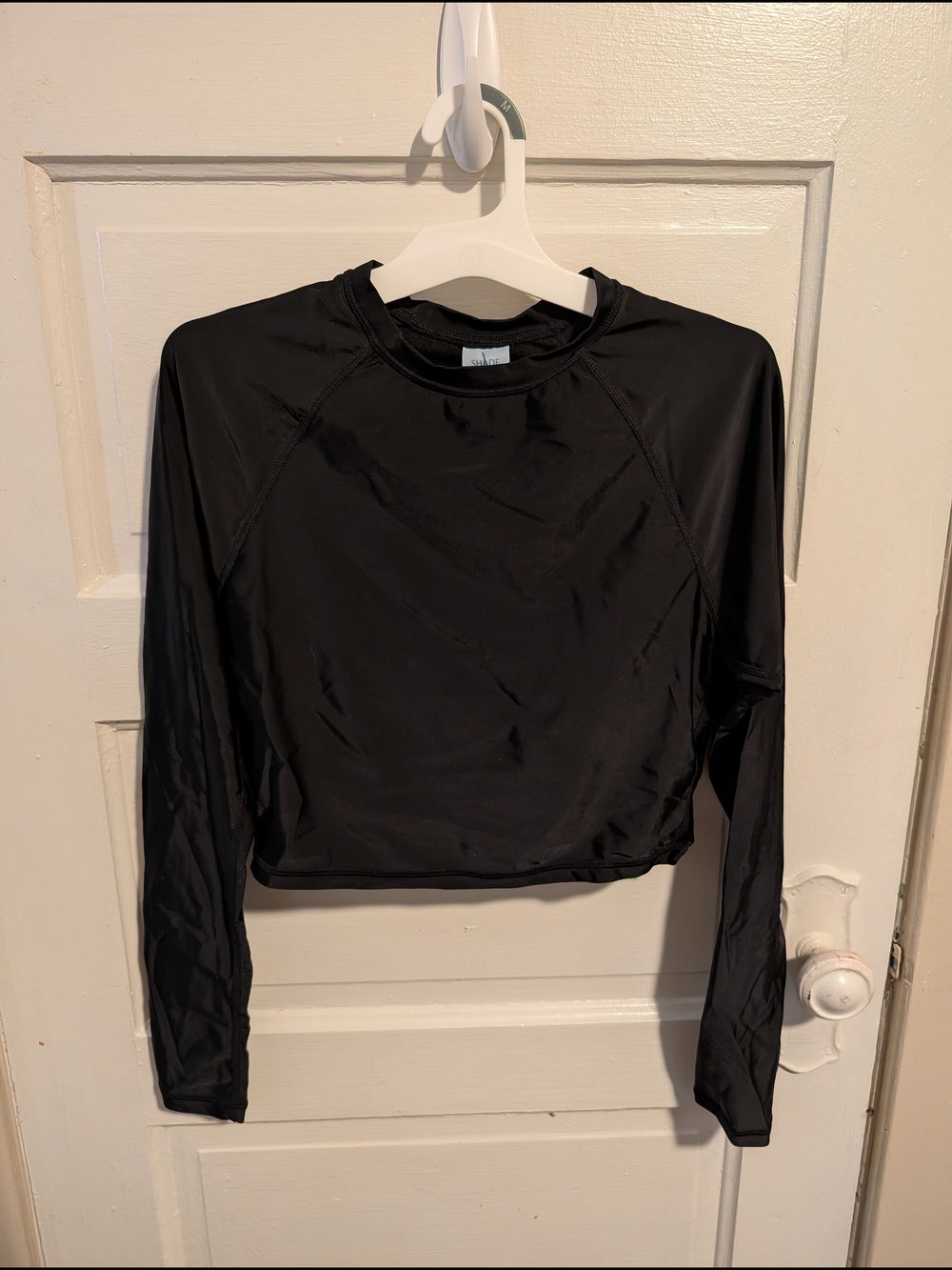 Black Long-Sleeve Surf Beach Crop Swim Top Women's Medium NWT Shade & Shore